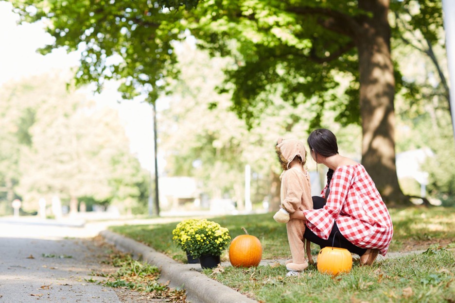 7 Tips for Foster Families on Halloween Night